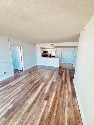 19501 W Country Club Drive 2310, Aventura, FL 33180