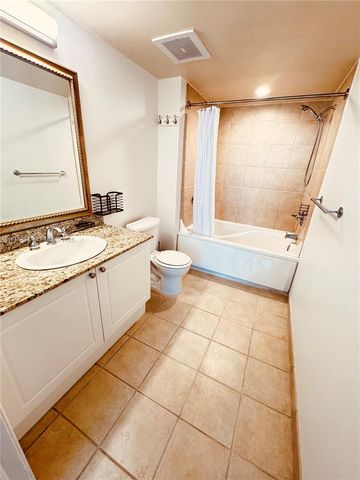 19501 W Country Club Drive 2310, Aventura, FL 33180