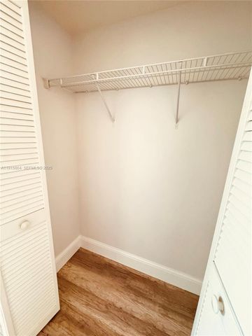 19501 W Country Club Drive 2310, Aventura, FL 33180