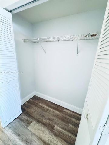 19501 W Country Club Drive 2310, Aventura, FL 33180