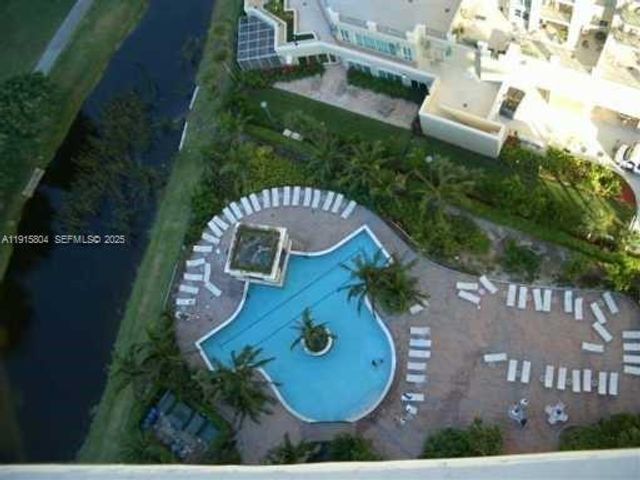 19501 W Country Club Drive 2310, Aventura, FL 33180