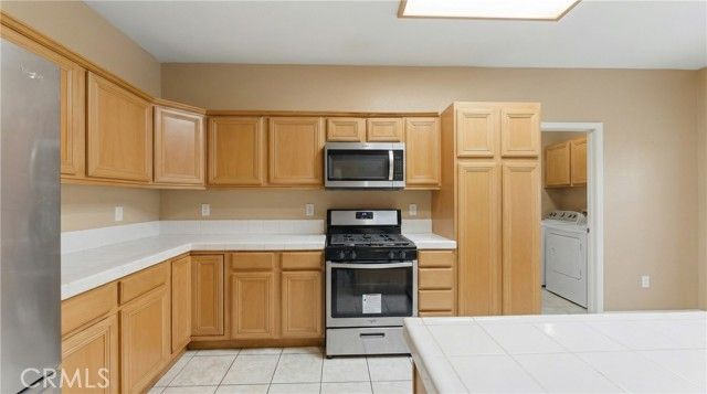 11368 Cactus Ave, Bloomington, CA 92326