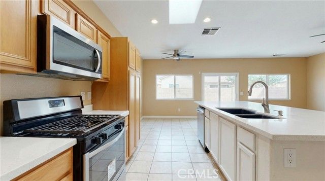 11368 Cactus Ave, Bloomington, CA 92326