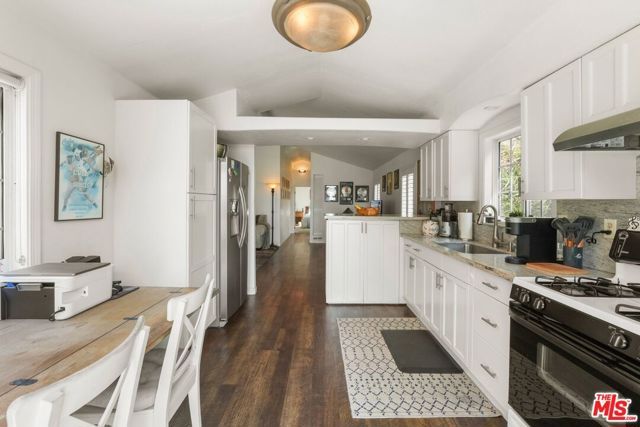 31 Paradise Cove Road, Malibu, CA 90265