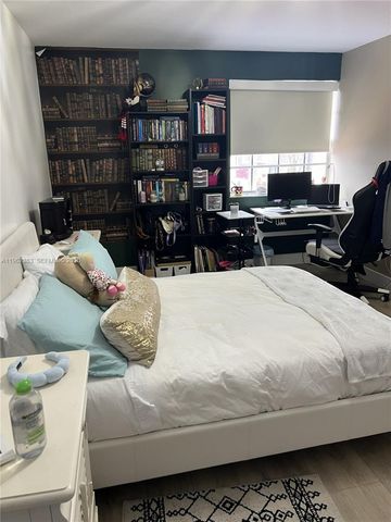 3535 Magellan Cir 524, Aventura, FL 33180