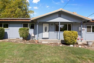 990 Janes Road, Medford, OR 97501