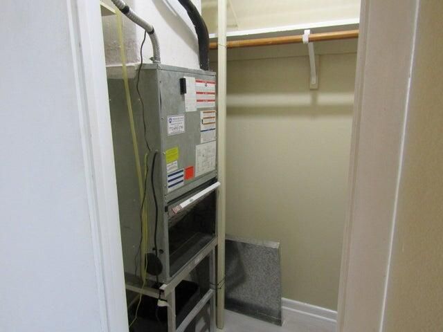 2929 SE Ocean Boulevard B7, Stuart, FL 34996