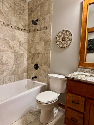 2315 Superior Lane NW, Rochester, MN 55901