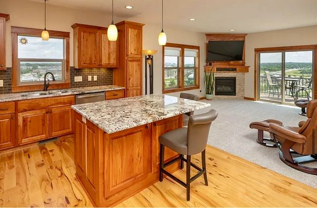 2315 Superior Lane NW, Rochester, MN 55901