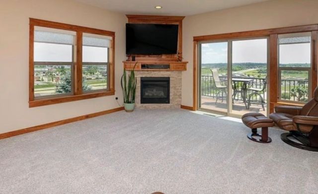 2315 Superior Lane NW, Rochester, MN 55901