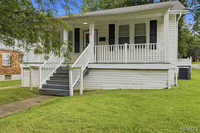 7546 Lynn Avenue, St Louis, MO 63130