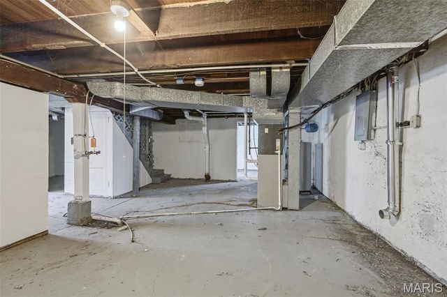 7546 Lynn Avenue, St Louis, MO 63130