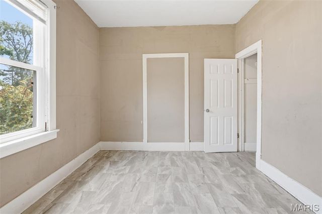 7546 Lynn Avenue, St Louis, MO 63130