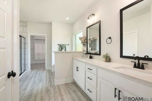12755 Legacy Oaks Avenue, Central, LA 70818