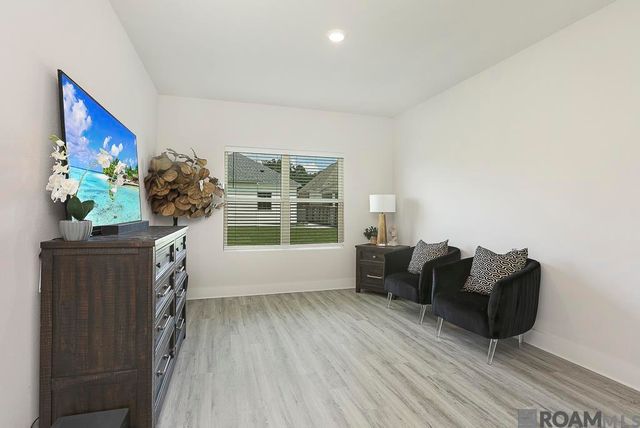 12755 Legacy Oaks Avenue, Central, LA 70818