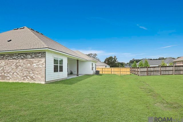 12755 Legacy Oaks Avenue, Central, LA 70818