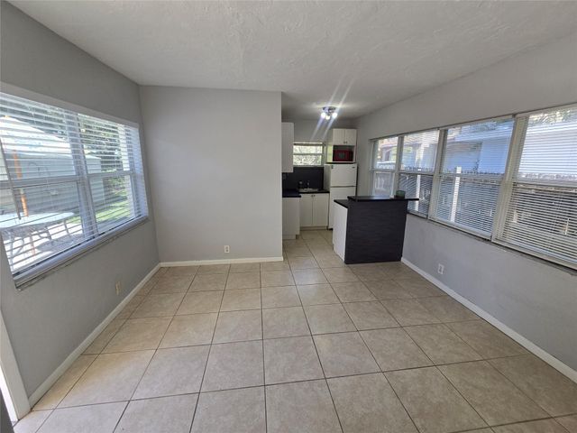 413 SW 12th Ct B, Fort Lauderdale, FL 33315