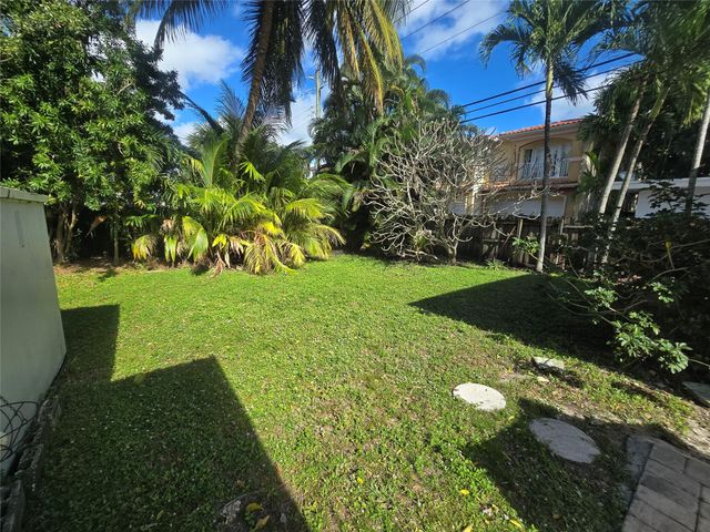 413 SW 12th Ct B, Fort Lauderdale, FL 33315