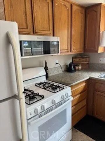 6389 Del Mar Way, Riverside, CA 92504