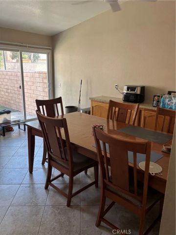 6389 Del Mar Way, Riverside, CA 92504