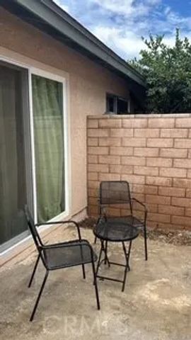 6389 Del Mar Way, Riverside, CA 92504
