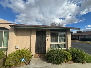 6389 Del Mar Way, Riverside, CA 92504