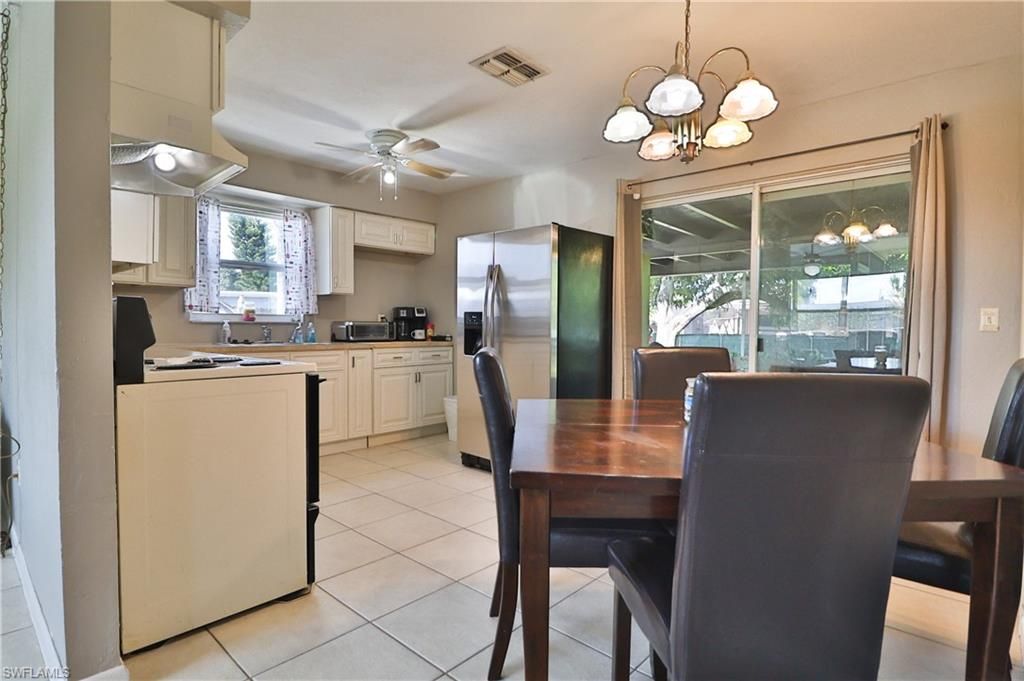 205 Maine AVE, FORT MYERS, FL 33905 — photo 2