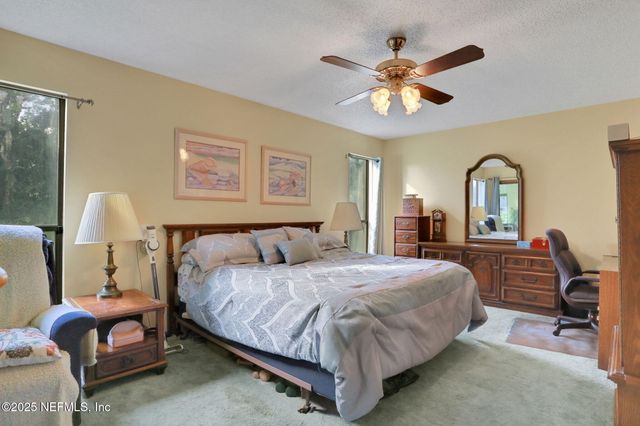 7841 BAYMEADOWS Circle W, Jacksonville, FL 32256
