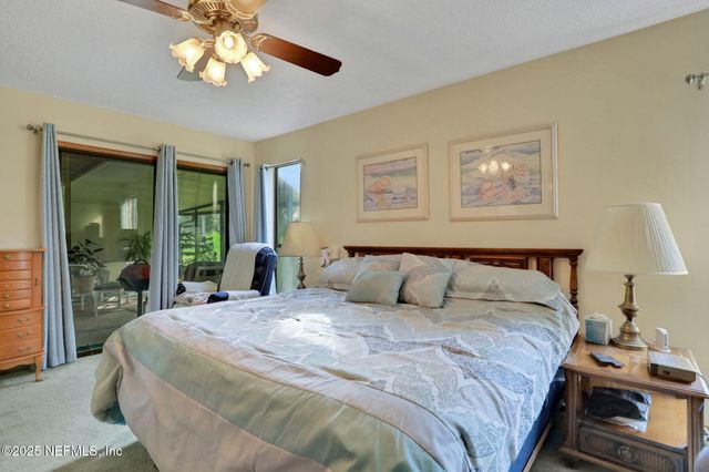7841 BAYMEADOWS Circle W, Jacksonville, FL 32256