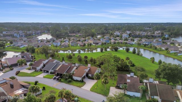 7841 BAYMEADOWS Circle W, Jacksonville, FL 32256