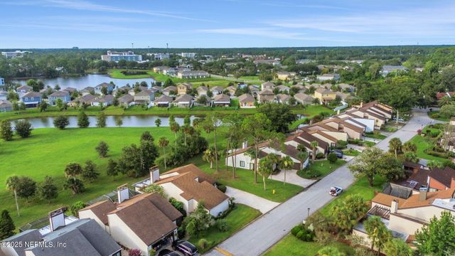 7841 BAYMEADOWS Circle W, Jacksonville, FL 32256