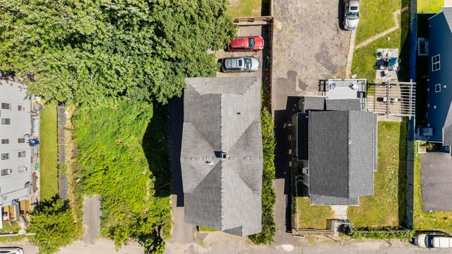 95 Oak Street, Waterbury, CT 06704