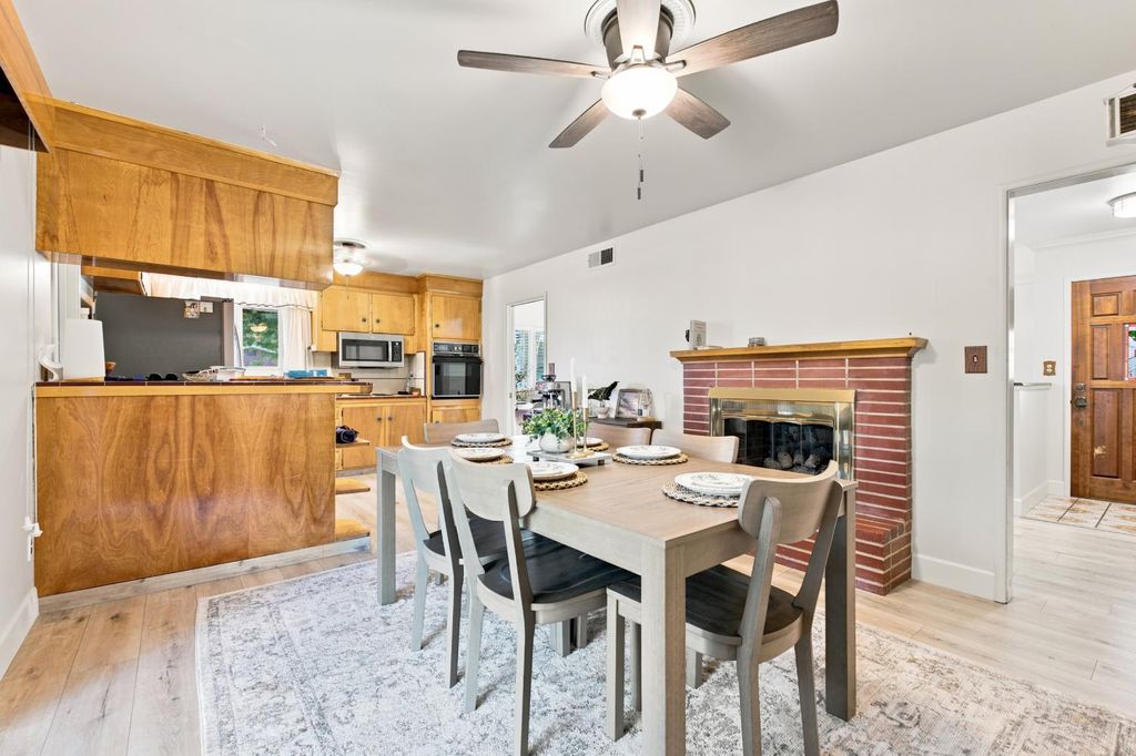 Image 13 of property listing at 601 Williams Avenue, Madera, CA 93637