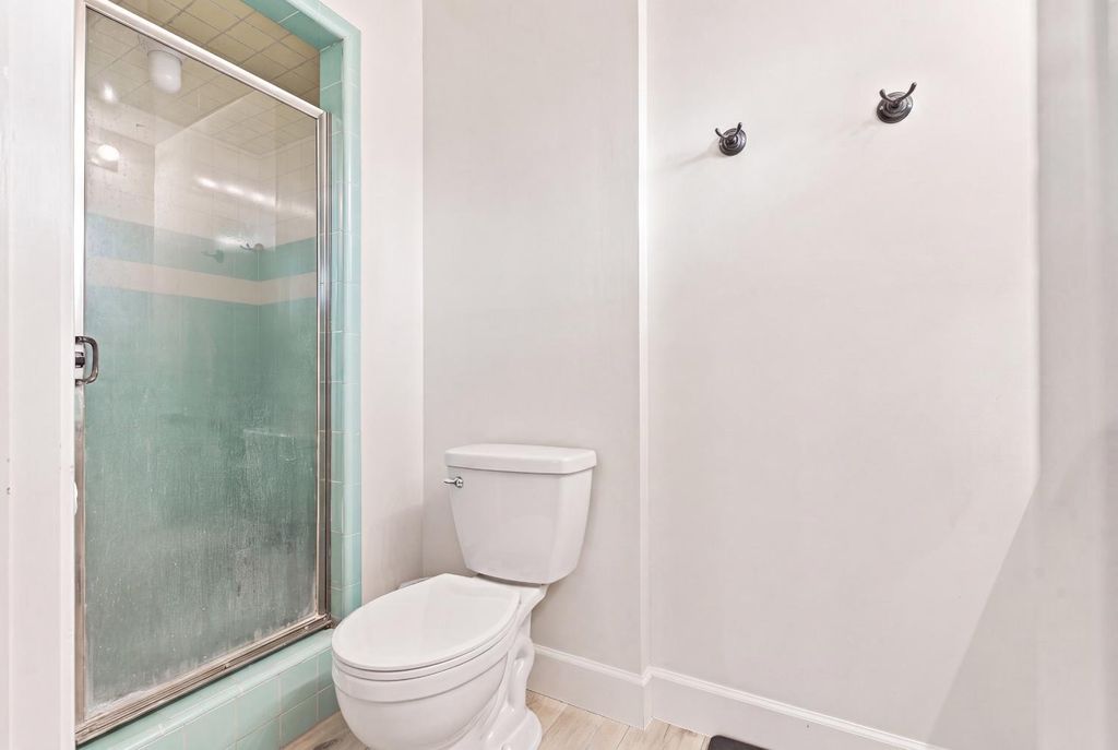 Image 20 of property listing at 601 Williams Avenue, Madera, CA 93637