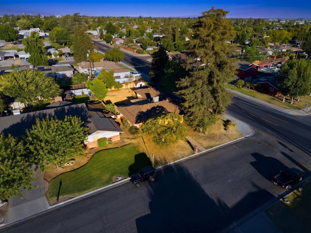Image 29 of property listing at 601 Williams Avenue, Madera, CA 93637