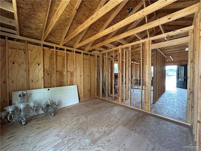 415 W Pablo Layton Street, Elsa, TX 78543