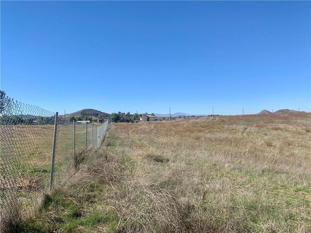 0 Scott Rd, Winchester, CA 92586