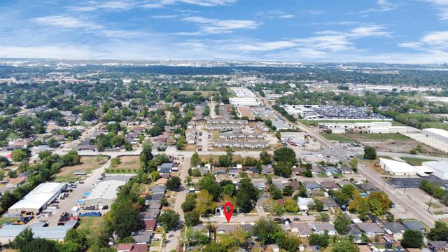 2706 Harvard Street, Pasadena, TX 77502