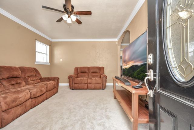 2706 Harvard Street, Pasadena, TX 77502