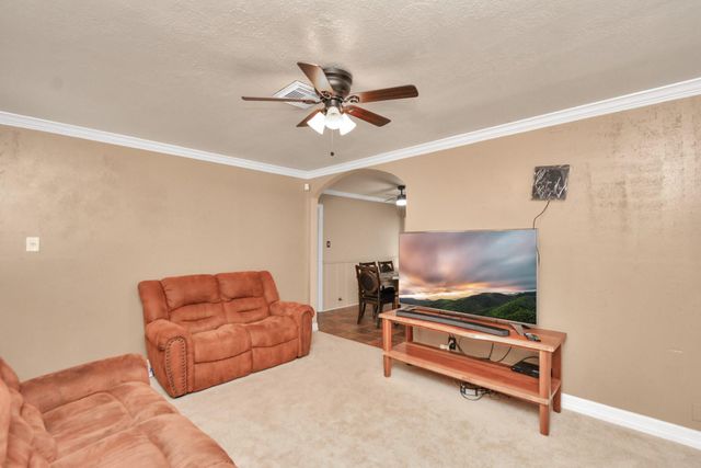 2706 Harvard Street, Pasadena, TX 77502