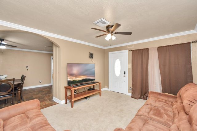 2706 Harvard Street, Pasadena, TX 77502