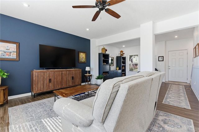 1622 Arden Bend, Fairborn, OH 45324