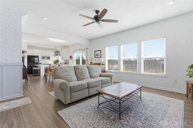 1622 Arden Bend, Fairborn, OH 45324