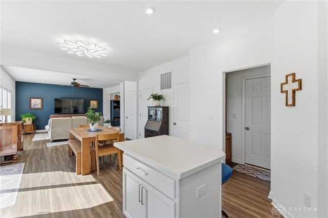 1622 Arden Bend, Fairborn, OH 45324