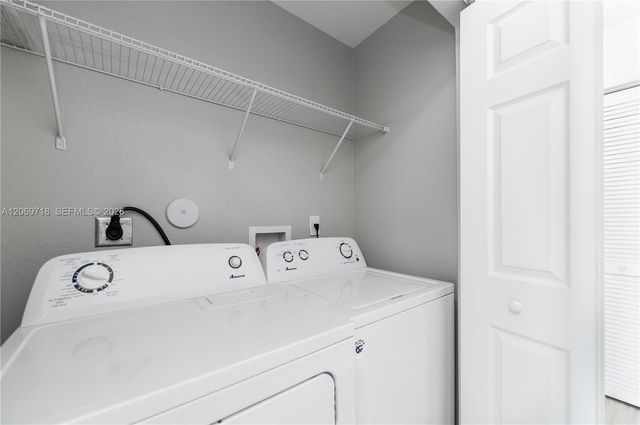 1960 NW 4th Avenue 42, Miami, FL 33136