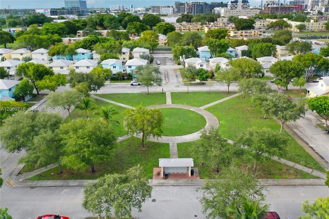 1960 NW 4th Avenue 42, Miami, FL 33136