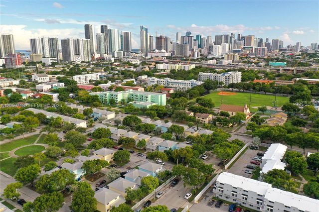 1960 NW 4th Avenue 42, Miami, FL 33136