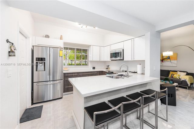 1960 NW 4th Avenue 42, Miami, FL 33136