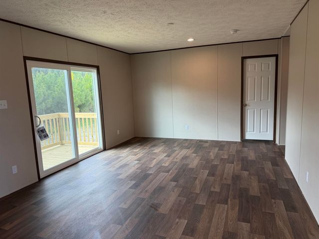 1340 W G Rd., Conway, SC 29526