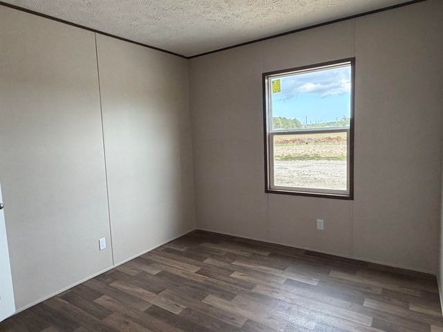 1340 W G Rd., Conway, SC 29526